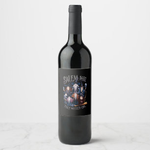 Rótulo De Garrafa De Cerveja Salem 1692 Eles Perderam uma Bruxa no Halloween