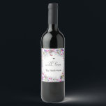 Rótulo De Garrafa De Cerveja Winter Red Berries Family Name Christmas<br><div class="desc">O rótulo do vinho bonito com bagas vermelhas de inverno e a folhagem verde, prata e púrpura da coroa roxa rodeia a citação "Família faz uma casa" numa letra elegante e moderna, e acima está um minúsculo coração decorativo. Personalize com seu nome de família ou um nome de casal. Faz...</div>
