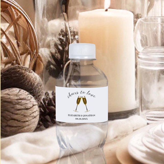 Rótulo De Garrafa De Vinho Brindando ao Amor Taças de Champanhe (Criador carregado)