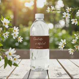 Rótulo De Garrafa De Vinho Casamento Minimalista com Letra Marrom Elegante