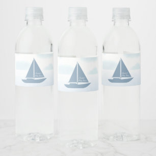 Rótulo De Garrafa De Vinho Chuva de Bebê Menino Aquarela Azul Barco à Vela