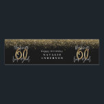 Rótulo De Garrafa De Vinho Imagem moderna dourada reluzente chic 60º aniversá<br><div class="desc">Comemore seu aniversário de 60 anos em estilo com esse efeito brilhante preto,  branco e ouro fazer 60,  que parece bom vinho,  cerveja e rótulos de festas de água. Um design moderno com texto de script e gráficos ousados. Altere a cor para personalizar. Parte de uma coleção.</div>