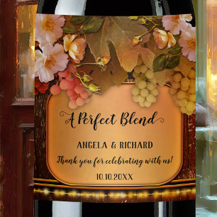 Rótulo de Vinho da Corda Romântica Luz Uvas e Rosa