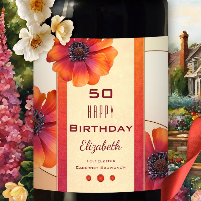 Rótulo de Vinho Floral Moderno (Wine label featuring festive flowers on an elegant ivory and peach design. Great for her birthday)