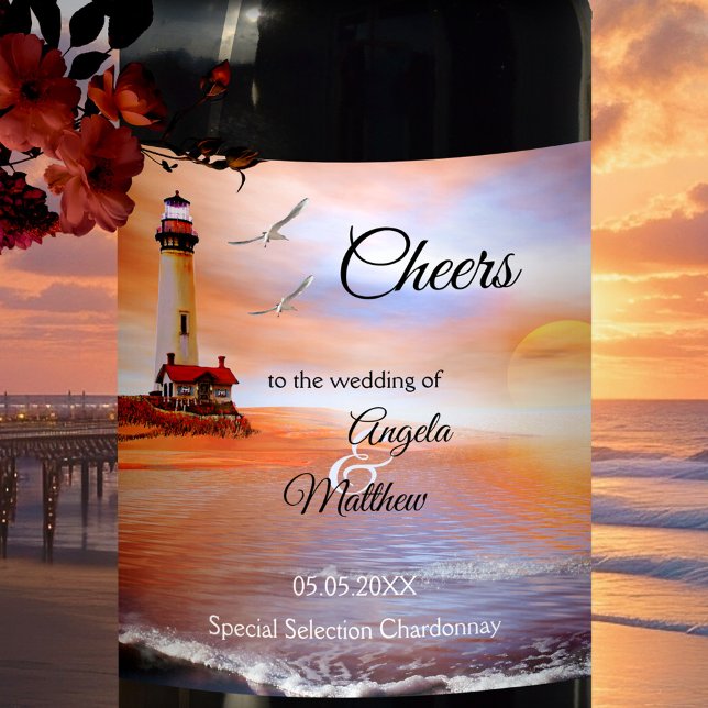 Rótulo de Vinho Náutico de Casamento de Praia do F (Elegant wine label featuring a romantic painting of an ocean with lighthouse and seagulls at sunset)