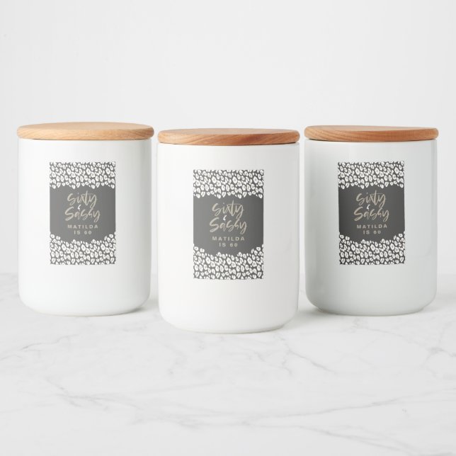 Rótulo Para Comida Leopard imprimiu sessenta e sassy 60º aniversário. (Garrafas)