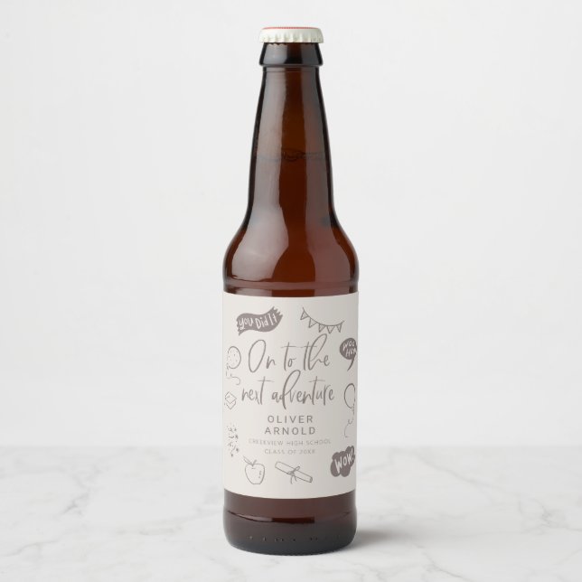 Rótulo Para Garrafa De Cerveja Formando Quirky Doodle Próximo Adventure Sandy Bei (Frente)