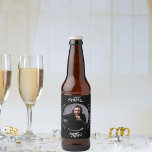 Rótulo Para Garrafa De Cerveja Homem, mito, foto de legenda, preto branco<br><div class="desc">Um clássico fundo negro. Texto: O Homem,  O Mito,  A Lenda. Personalize e adicione seu nome e foto.</div>