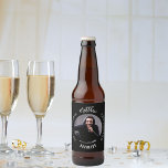 Rótulo Para Garrafa De Cerveja Homem, mito, legenda, despedida de solteiro<br><div class="desc">Um clássico fundo negro. Texto: O Homem,  O Mito,  A Lenda. Personalize e adicione seu nome e foto.</div>