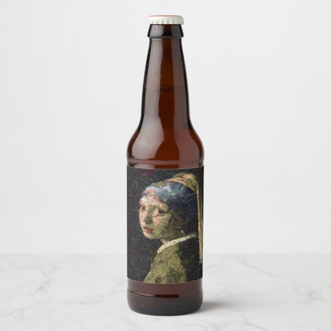 Rótulo Para Garrafa De Cerveja Menina Com Morango A Ouvir Belas Artes (Frente)