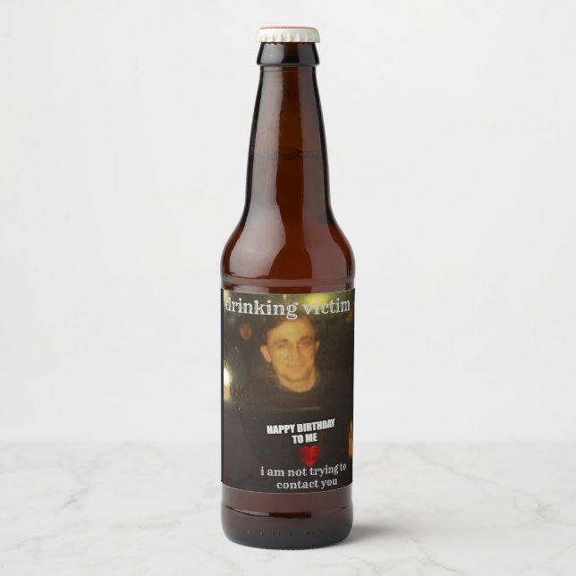Rótulo Para Garrafa De Cerveja vítima bebendo (Frente)