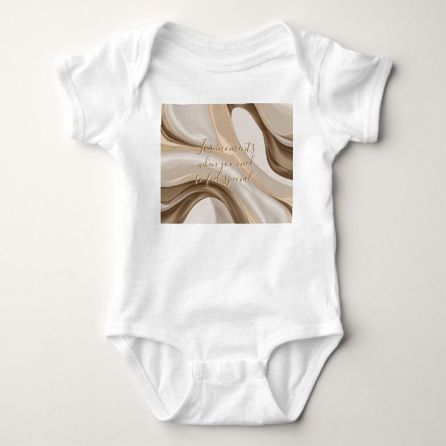 Roupa de camisa de bebê em na moda gráfico (Frente)