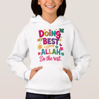 Roupa infantil islâmica de camiseta.