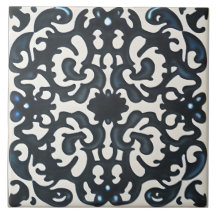 Roxo Preto e Teto no Estilo Branco da Tuscana