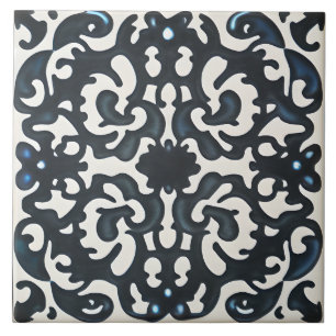 Roxo Preto e Teto no Estilo Branco da Tuscana