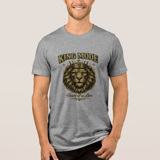 Royal Lion Graphic T-Shirt for Men 💛 (Frente)