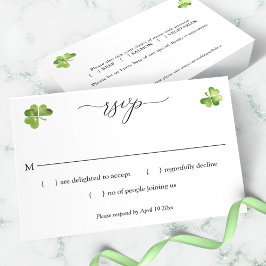 RSVP Cartão verde de Shamrock para o casamento irlandês