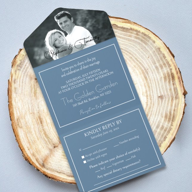 RSVP de Casamento Azul Dusty de Foto Moderna (Simplify your wedding with our all-in-one invitation – convenience and beauty in a single card.)