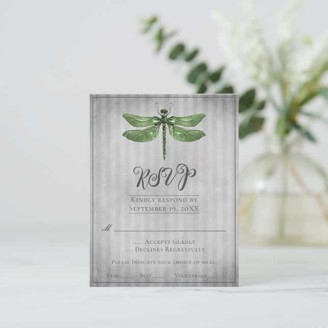 RSVP de Casamento de Dragonfly Verde (Em pé/Frente)