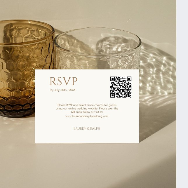 RSVP de Casamento QR de Casal de Taupe e de Marfim (Criador carregado)