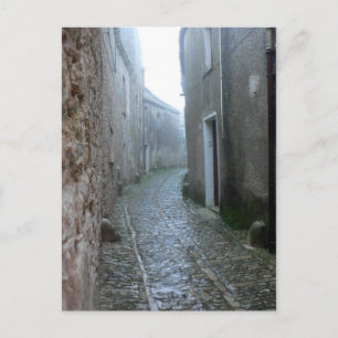 Rua chuvosa em Erice Sicília Cartão Postal