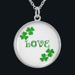 Rua de Colar de Amor Irlandês. Dia de Patrick<br><div class="desc">Adorável colar para o seu Lad Irlandês ou Irlandês. Um colar que você pode usar todos os dias do ano e não apenas em Dia de os namorados ou Rua. Dia de Patrick. Também é um ótimo favor de casamento.</div>
