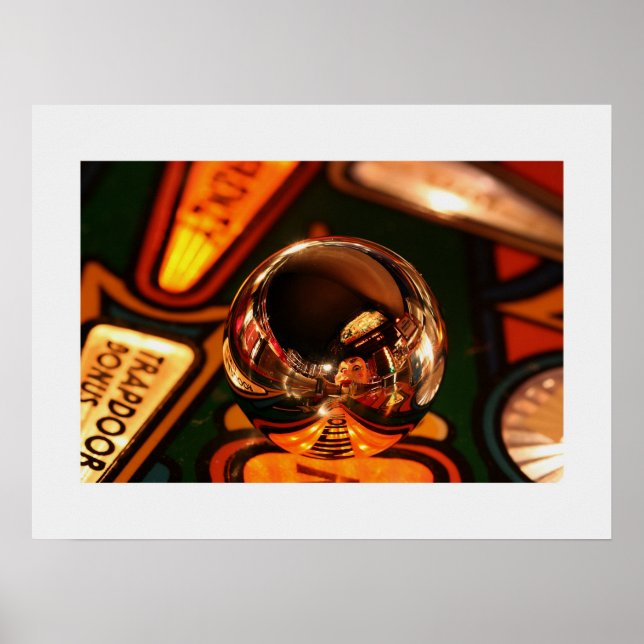 Rudy has a ball pinball poster (Frente)