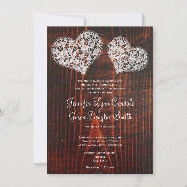 Rustic Barn Wood Lace Hearts Casamento Convites (Frente)