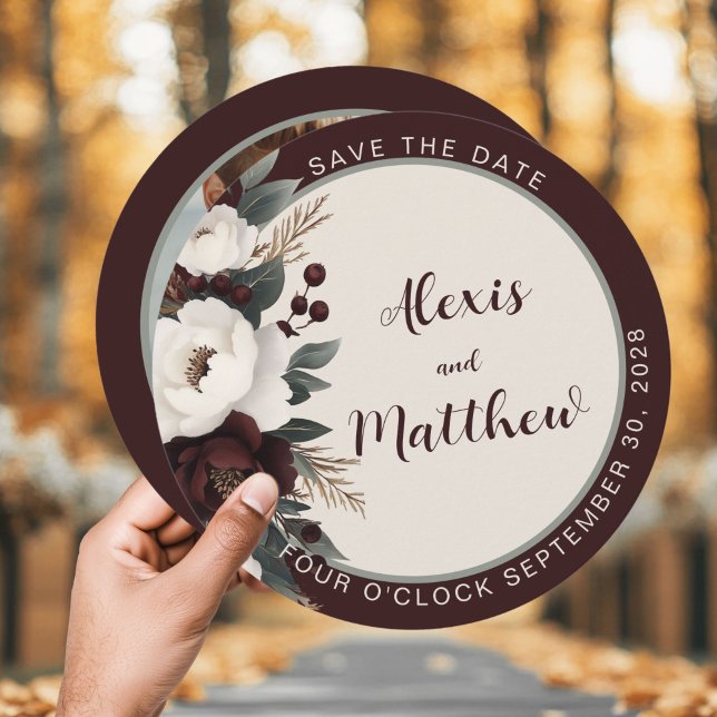 Rustic Elegance Burgundy Floral Salvar A Data (Rustic Charm Save The Date Burgundy Boho Elegance Modern Round Invite)