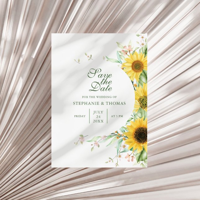 Rustic Sunflower Delight Salve O Cartão De Data (Rustic Sunflower Delight Save The Date Card on a sunny neutral dry palm leaf.)