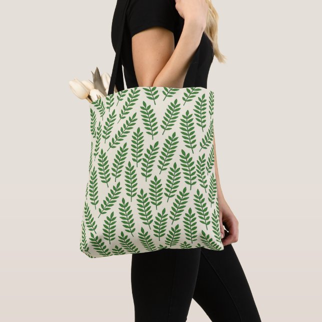 Saco Tote de Folhas Verdes e Creme Elegante (Close Up)