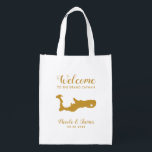 Sacola Ecológica Bag de Boas-vindas do Grand Cayman Map Ba, Dourado<br><div class="desc">Saco de presentes de boas-vindas de fim de semana para convidados fora da cidade para o seu casamento,  com a imagem da ilha Grand Cayman,  com o coração que você pode colocar no local exato. Preencha o bolsa com seus guloseimas favoritos.</div>