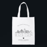 Sacola Ecológica Boston Wedding | Linha Skyline Estilizada<br><div class="desc">Um saco de casamento único para um casamento acontecendo na linda e histórica cidade de Boston. Esta bolsa apresenta uma ilustração estilizada do horizonte único da cidade com seu nome embaixo. Esta é seguida pelas informações do dia do casamento em um estilo aberto igual.</div>