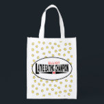 Sacola Ecológica Hanukkah Latke Champion Bolsa de compra<br><div class="desc">Hanukkah Latke Champion, saco branco de dois lados. Todos os elementos design podem ser editados. Todo o texto editável pode ser excluído e substituído por sua própria mensagem. Use a cor, o tamanho e o estilo da sua fonte favorita. Feliz Hanukkah/Chanukah! Estilo: Bag Reutilizável Vá verde e salve o planeta...</div>