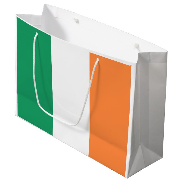 Sacola Para Presentes Grande Bandeira da Irlanda (Frente inclinada)