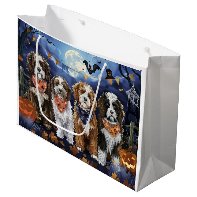 Sacola Para Presentes Grande Bernedoodle Halloween Spooky (Frente inclinada)
