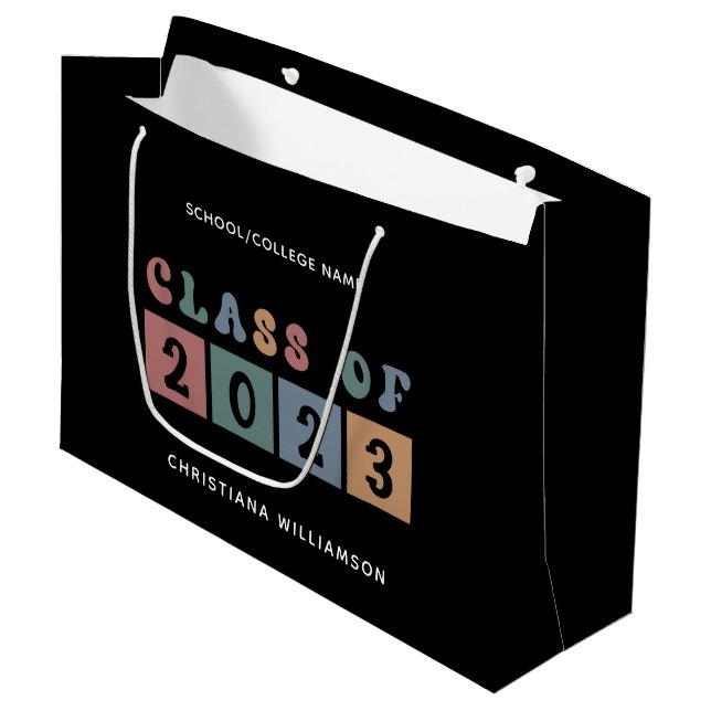 Sacola Para Presentes Grande Classe Retroativa Personalizada de Graduação 2023 (Frente inclinada)