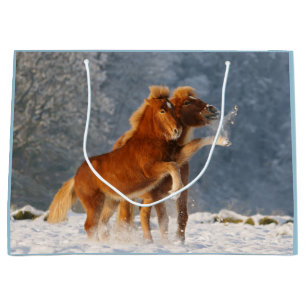 Sacola Para Presentes Grande Equinos islandeses brincam na neve