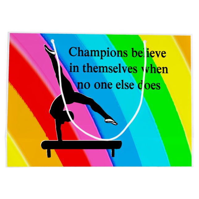 SACOLA PARA PRESENTES GRANDE GAROTA DA GINÁSTICA DO CHAMPION (Verso)