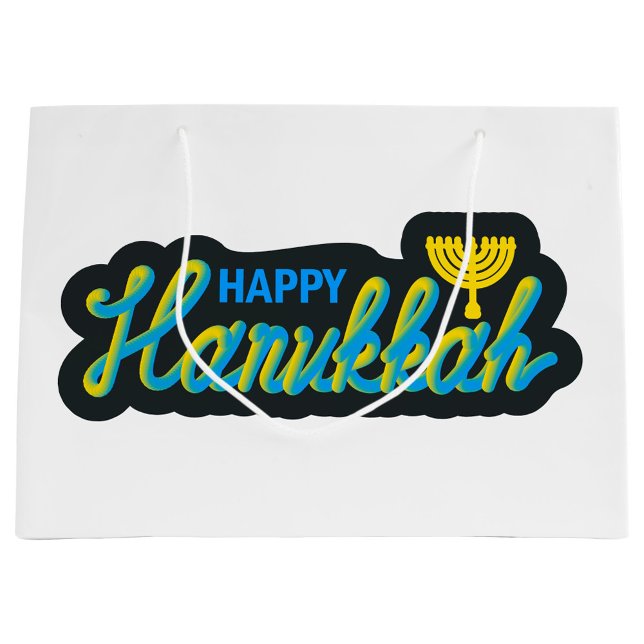 Sacola Para Presentes Grande Happy Hanukkah (A white paper gift bag with a Hanukkah graphic is shown. )