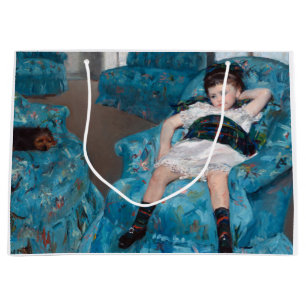 Sacola Para Presentes Grande Menina em uma cadeira azul, Cassatt