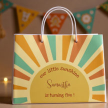 nosso sol grande sol com raios de aniversário