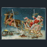 Sacola Para Presentes Grande Santa Claus Christmas Antique Sleigh Reindeer<br><div class="desc">Papais noeis de Natal no seu trenó - Esta imagem é de um antigo cartão de Natal antigo dos anos 1800. Mostra papais noeis no trenó na véspera de Natal,  com suas renas e brinquedos!</div>