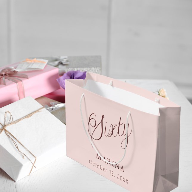 Sacola Para Presentes Grande script rosa gold name 60th aniversário (Criador carregado)