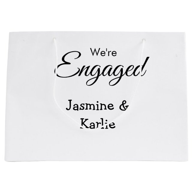 Sacola Para Presentes Grande We are engaged couple name romantic stylish simple (Frente)