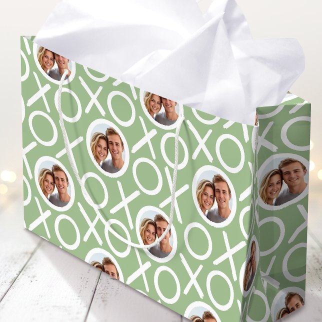 Sacola Para Presentes Grande XOXO Hugs & Kisses 2 Custom Photo Green Modern (Criador carregado)