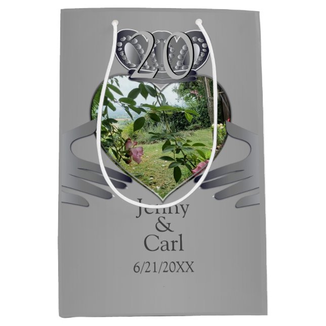 Sacola Para Presentes Média 10º,11,20,25,Aniversário de Foto Claddaugh Med (Frente)