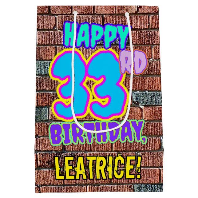 Sacola Para Presentes Média 33º aniversário: Divertido, Grafite Urbano Inspira (Verso)