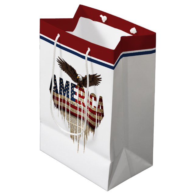 Sacola Para Presentes Média A bandeira e a águia-gigantes da América (Frente inclinada)