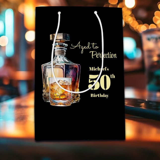 Sacola Para Presentes Média Aged to Perfection Men's 50th Whiskey Birthday  (Criador carregado)